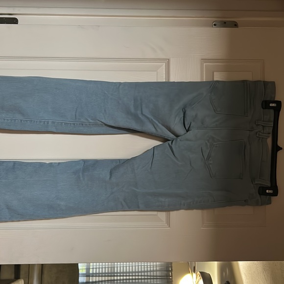 No Boundaries low rise Jeans - Picture 2 of 3